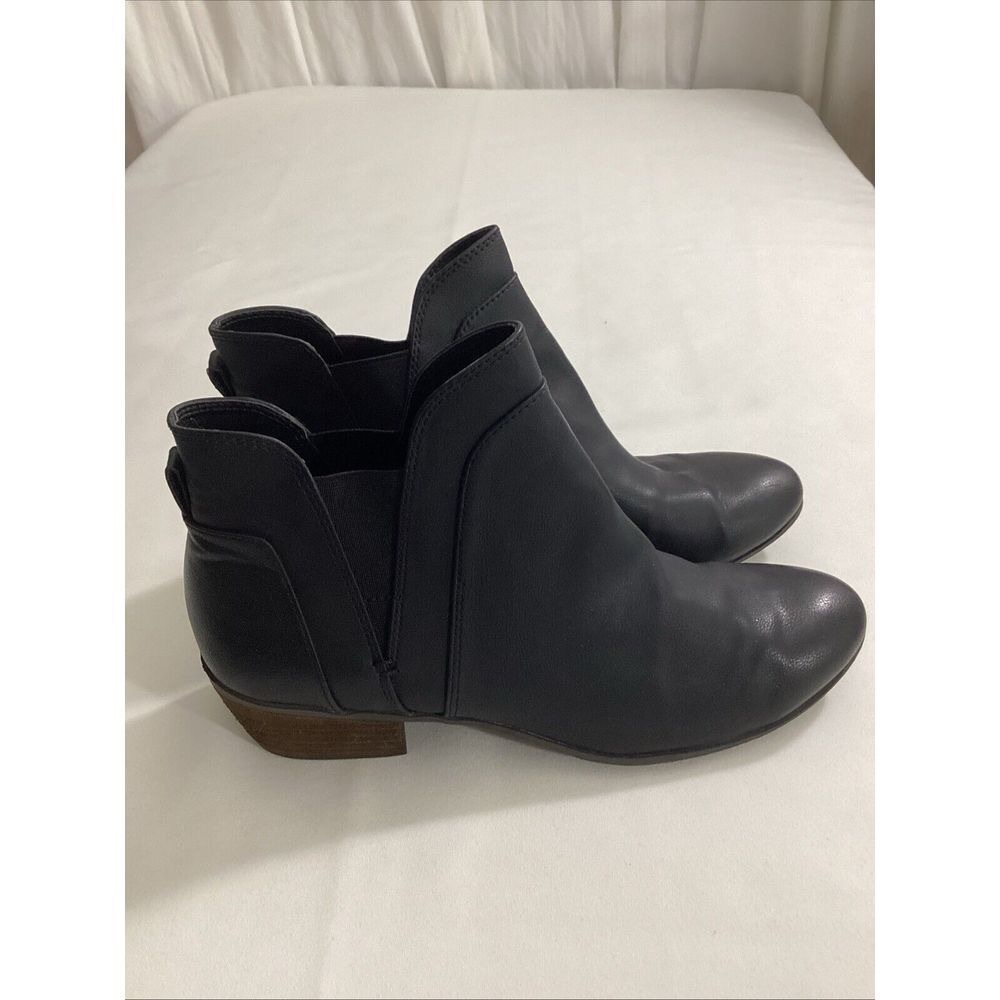 Circus By Sam Edelman Women 8.5 Black Faux Leather‎ Ankle Bootie SKU 58912
